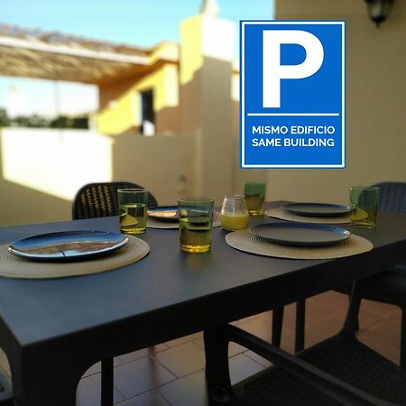 Malaga Yellow Duplex Free Parking And Terrace Екстер'єр фото