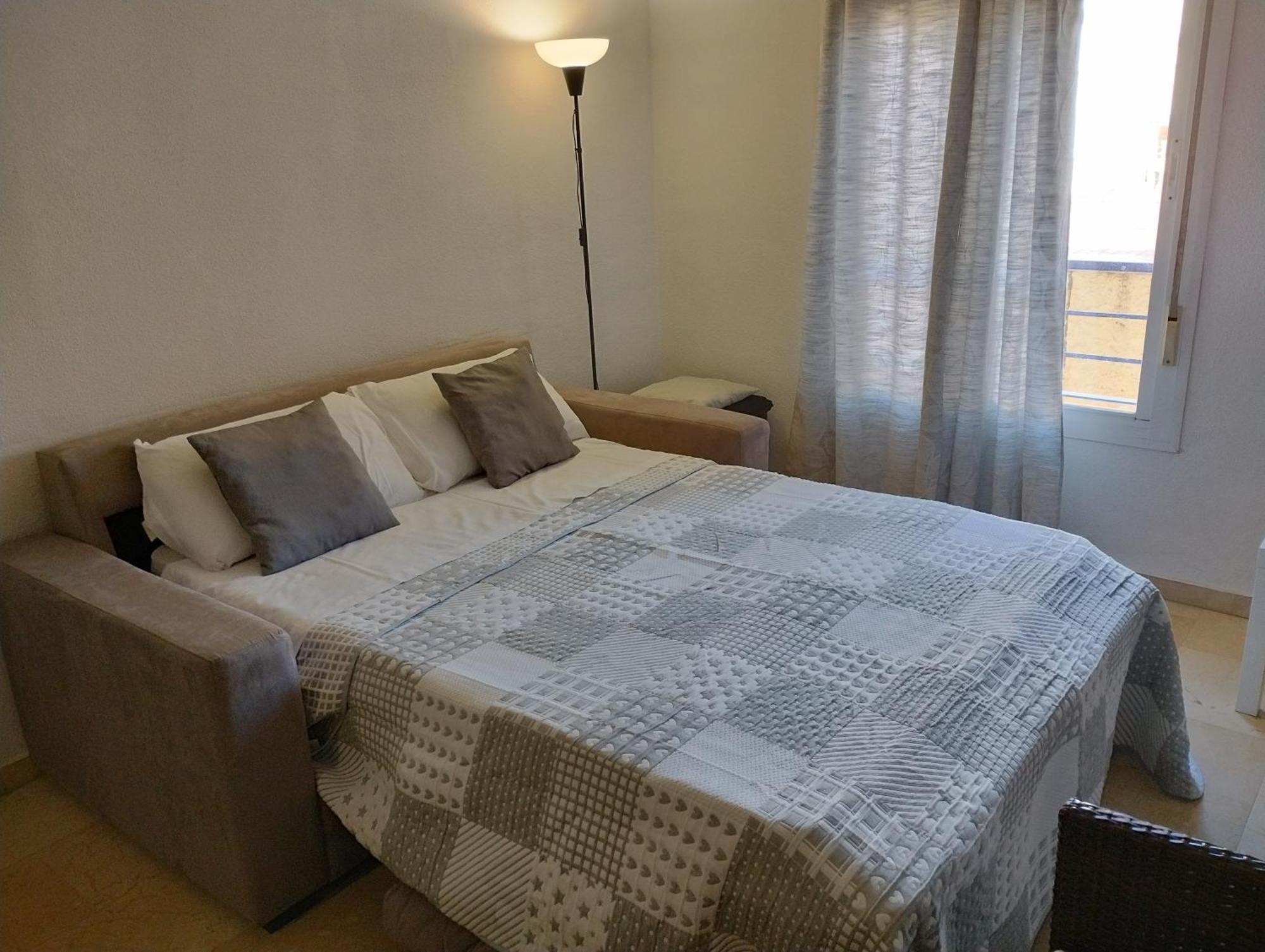 Malaga Yellow Duplex Free Parking And Terrace Екстер'єр фото