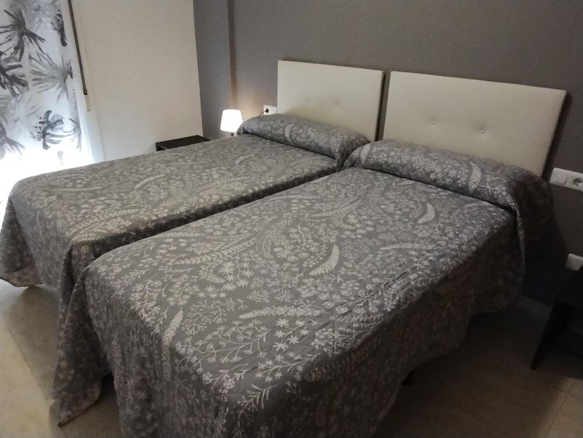 Malaga Yellow Duplex Free Parking And Terrace Екстер'єр фото